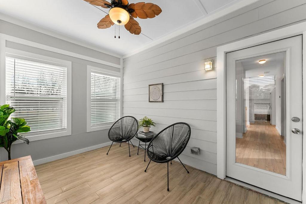 Large Modern Home Centrally Located With Hot Tub 애틀랜타 외부 사진