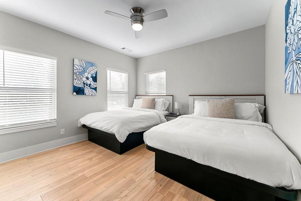 Large Modern Home Centrally Located With Hot Tub 애틀랜타 외부 사진