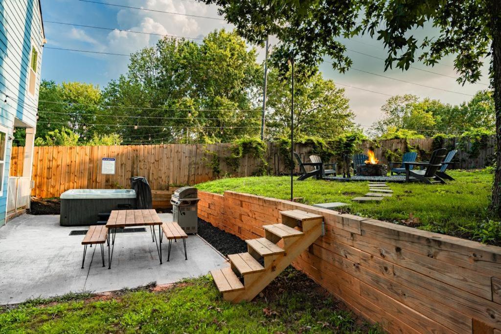Large Modern Home Centrally Located With Hot Tub 애틀랜타 외부 사진